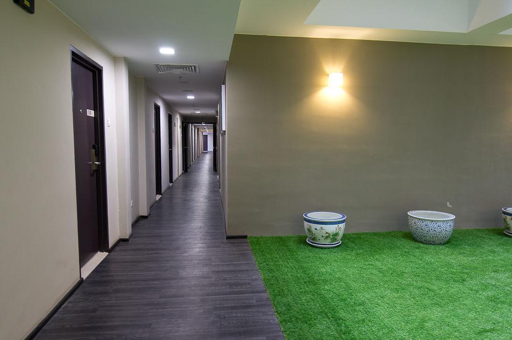 Ajang Hotel Miri Eksteriør bilde