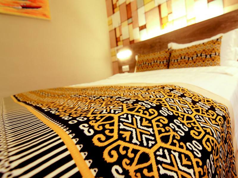 Ajang Hotel Miri Eksteriør bilde